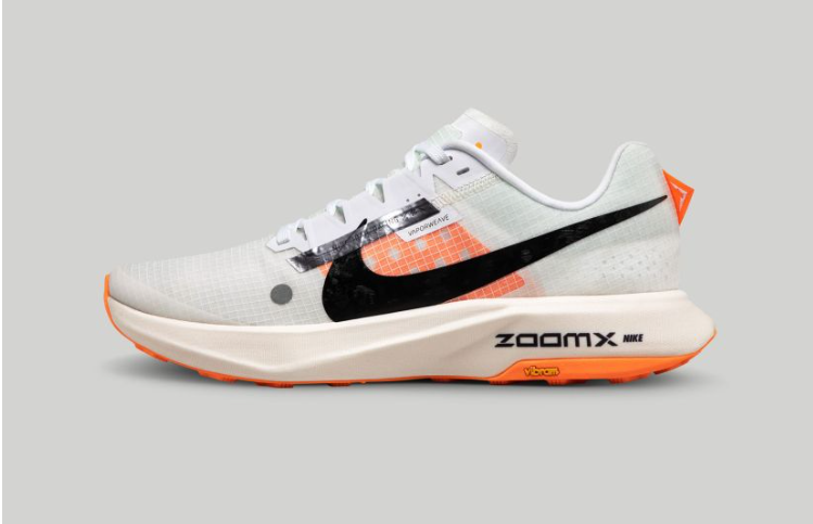 Nike Ultrafly-Schuhe: Geschwindigkeit und Grip für Langlaufrennen